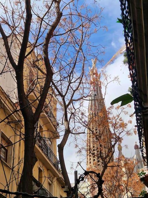 Апартаменты Loft Nearby Sagrada Familia Барселона Экстерьер фото